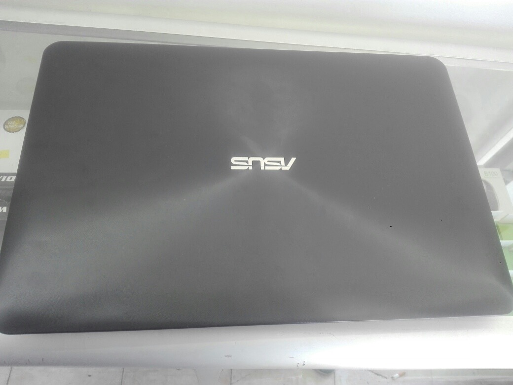 Portátil Asus Core I7 De Cuarta Generación Con Tarjeta De Vi ... Portátil Asus Core I7 De Cuarta Generación Con Tarjeta De Vi ...