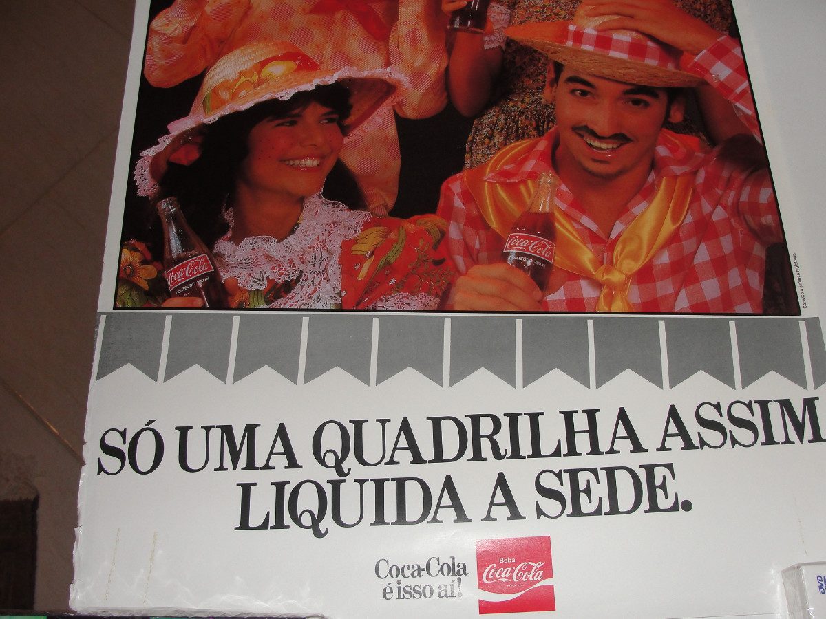 Poster De Propaganda Coca - Cola Anos 80´ - R$ 30,00 em Poster De Propaganda Coca - Cola Anos 80´ - R$ 30,00 em