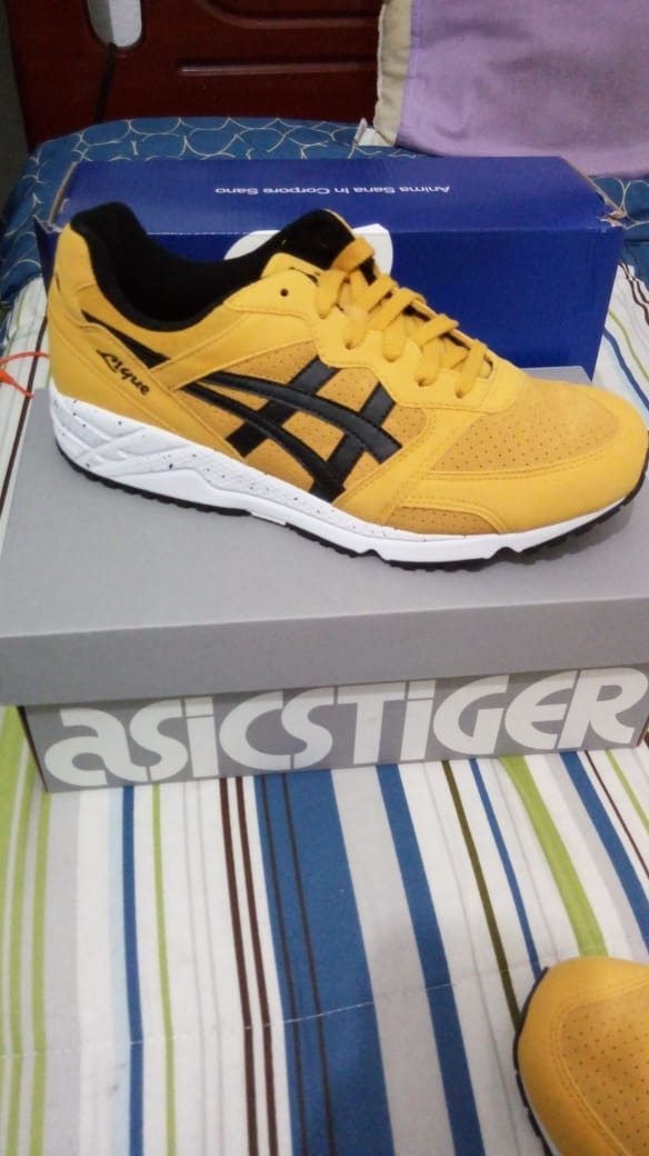 asics gel lique amarelo