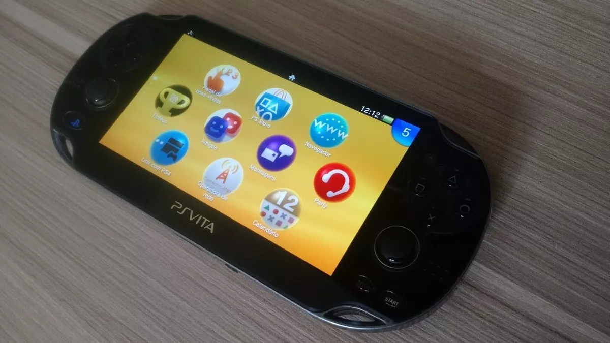 ps-vita-3gwifi-tela-amoled-carto-16gb-original-D_NQ_NP_756870-MLB25528624761_042017-F.webp