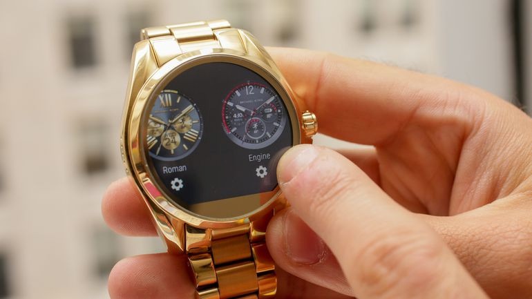 Relogio Michael Kors Mkt5001 Access Smartwatch Dourado - R$ 2.680,00 em Mercado Livre