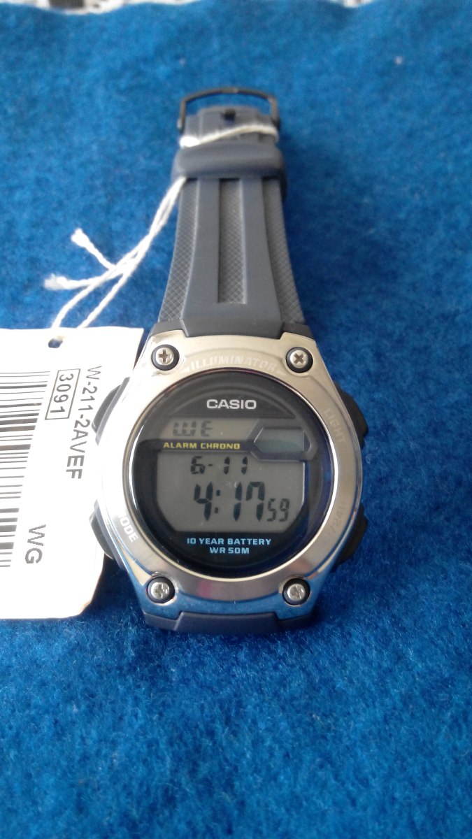 Reloj Casio Caballero W211 - Bs. 0,27 en Mercado Libre