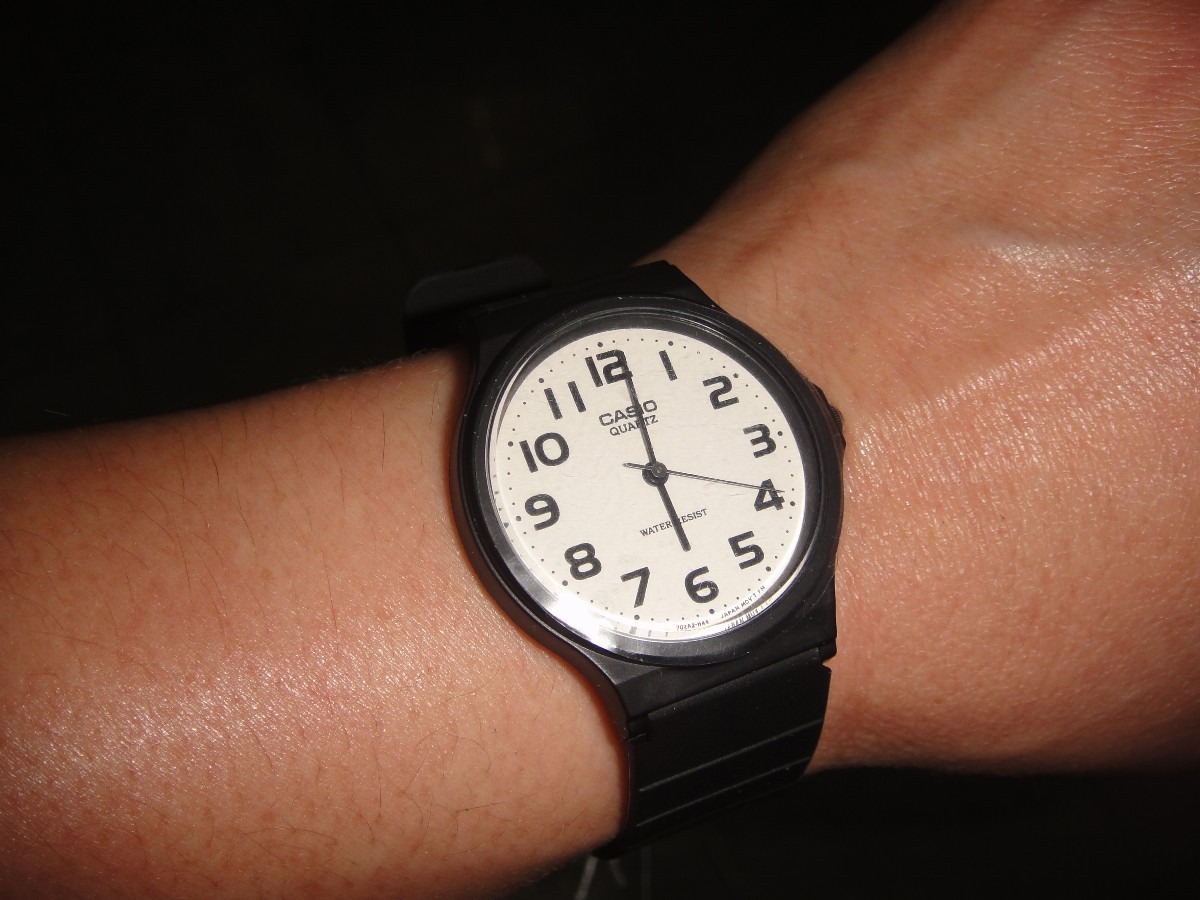 Reloj Casio Collection Mq24-7b2 - $ 300.00 en Mercado Libre