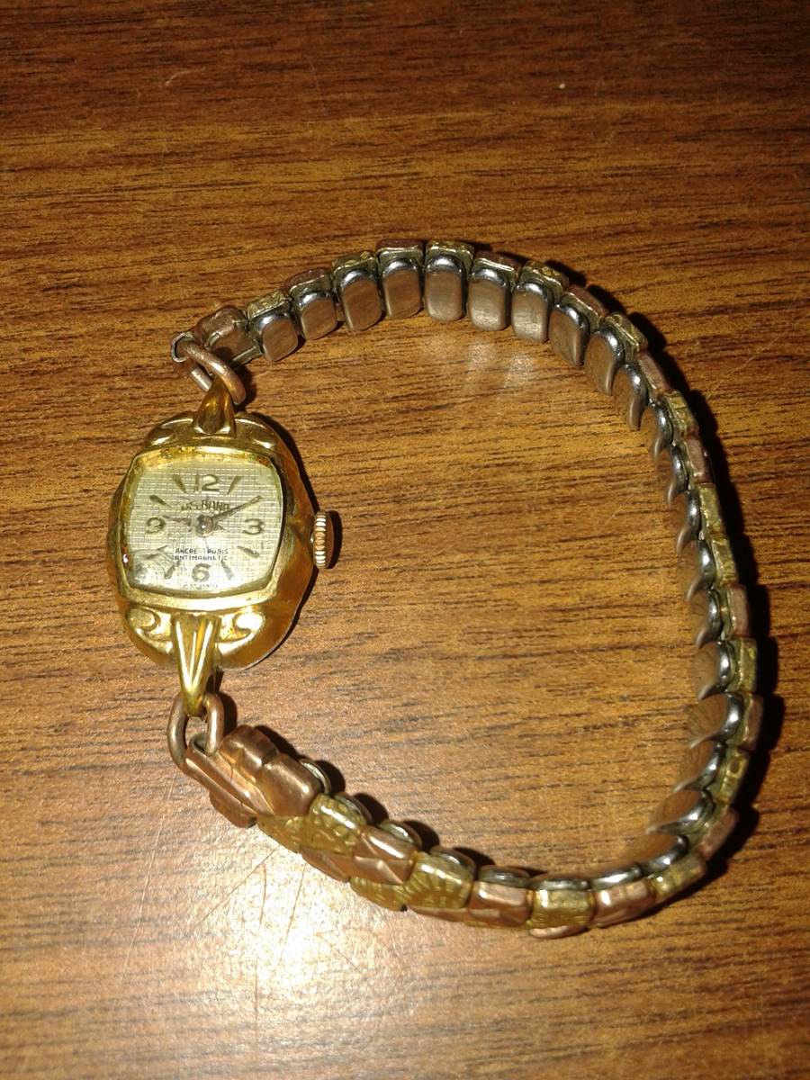 Muy Antiguo E Impecable Reloj Bulova Dama Oro Blanco 14k Muy Antiguo E Impecable Reloj Bulova Dama Oro Blanco 14k
