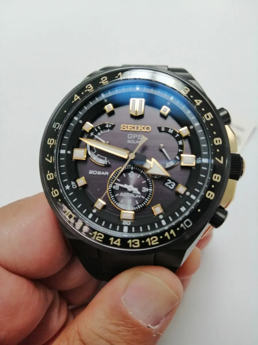 seiko astron sse174j1