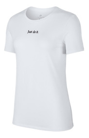 remera nike blanca mujer