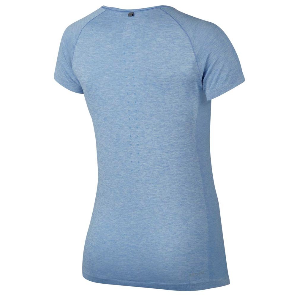 Remera Nike Mujer Dri Fit Knit 2008668-dx - $ 749,00 en Mercado Libre