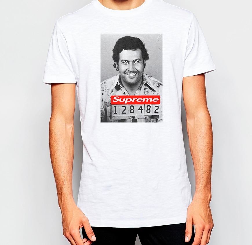 Remera Unisex Pablo Escobar Supreme Diseño - $ 420,00 En Mercado Libre