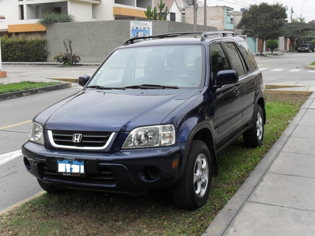 Хонда црв 2000 года. Honda CR-V 2000. Honda CRV 2001 года. Хонда СРВ 2000. Honda CR-V 2000г.