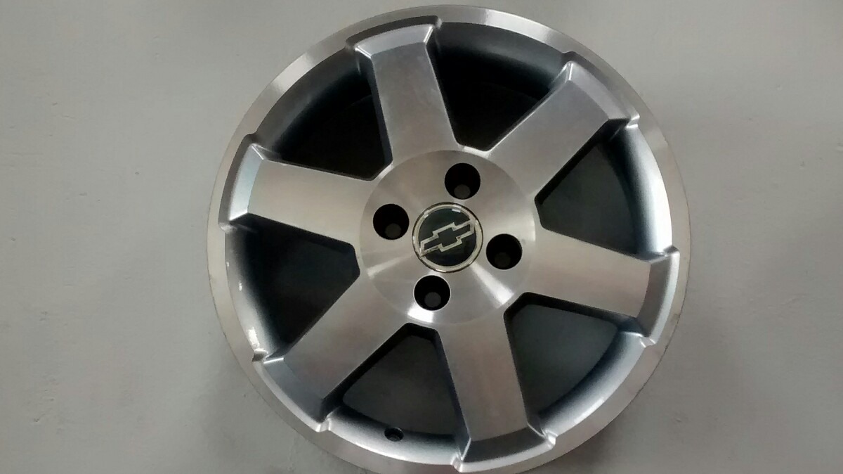 Roda (jogo) Aro 15 Astra 4 X100 - R$ 949,00 em Mercado Livre
