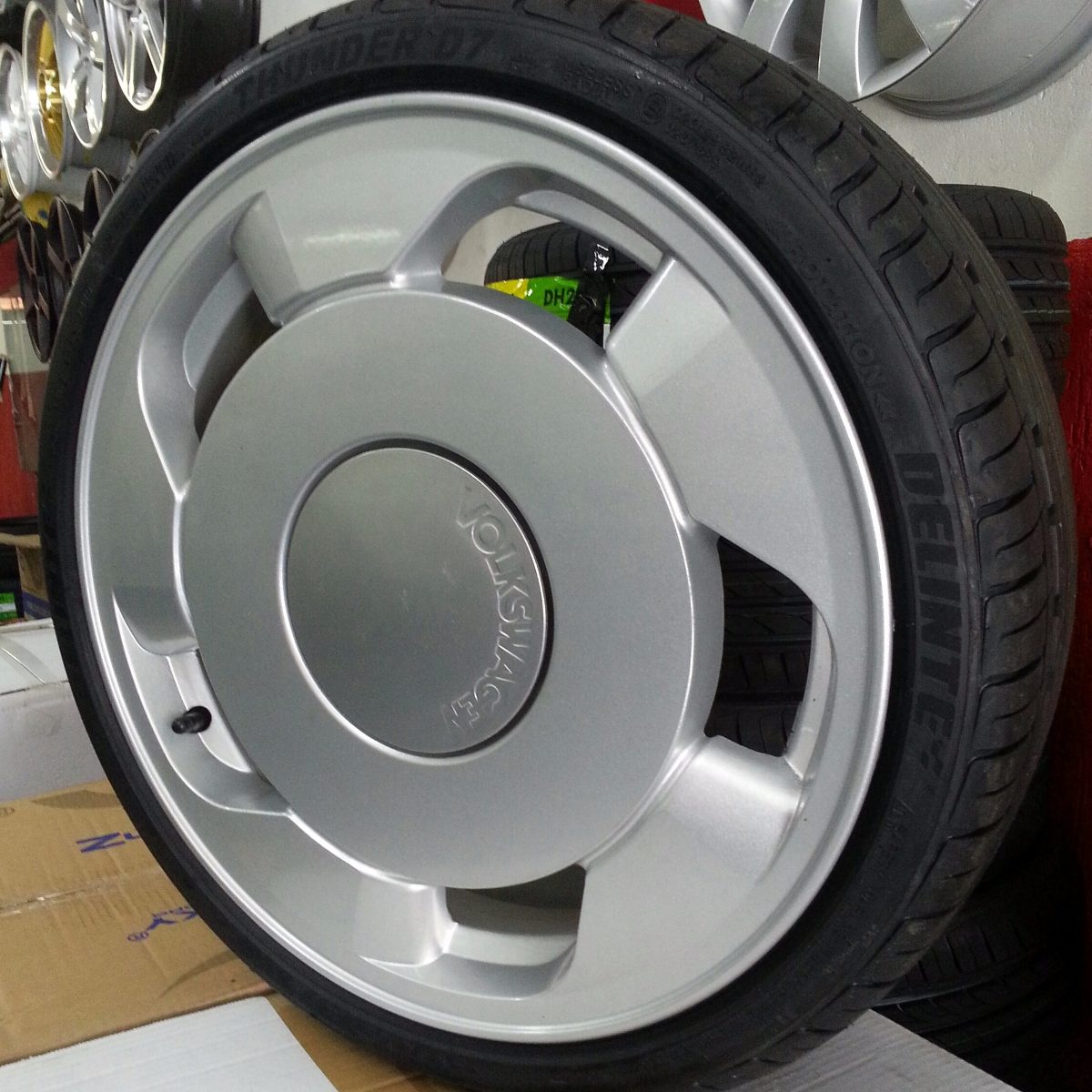 Rodas Orbital Gomão Pneus 195/40/17 Gol Saveiro Voyage