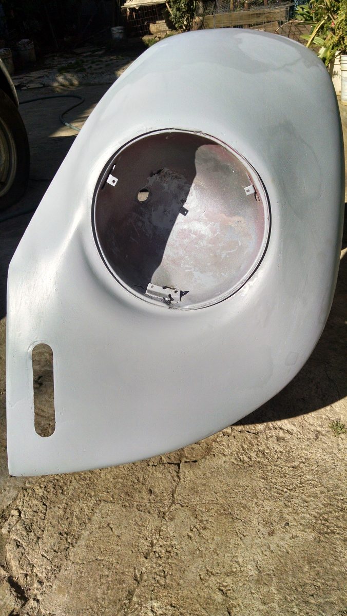 Salpicadera De Vocho Economicas Salpicadera Vocho Sedan Usada Gruesa Cofre Piso Tina - $ 890.00 en