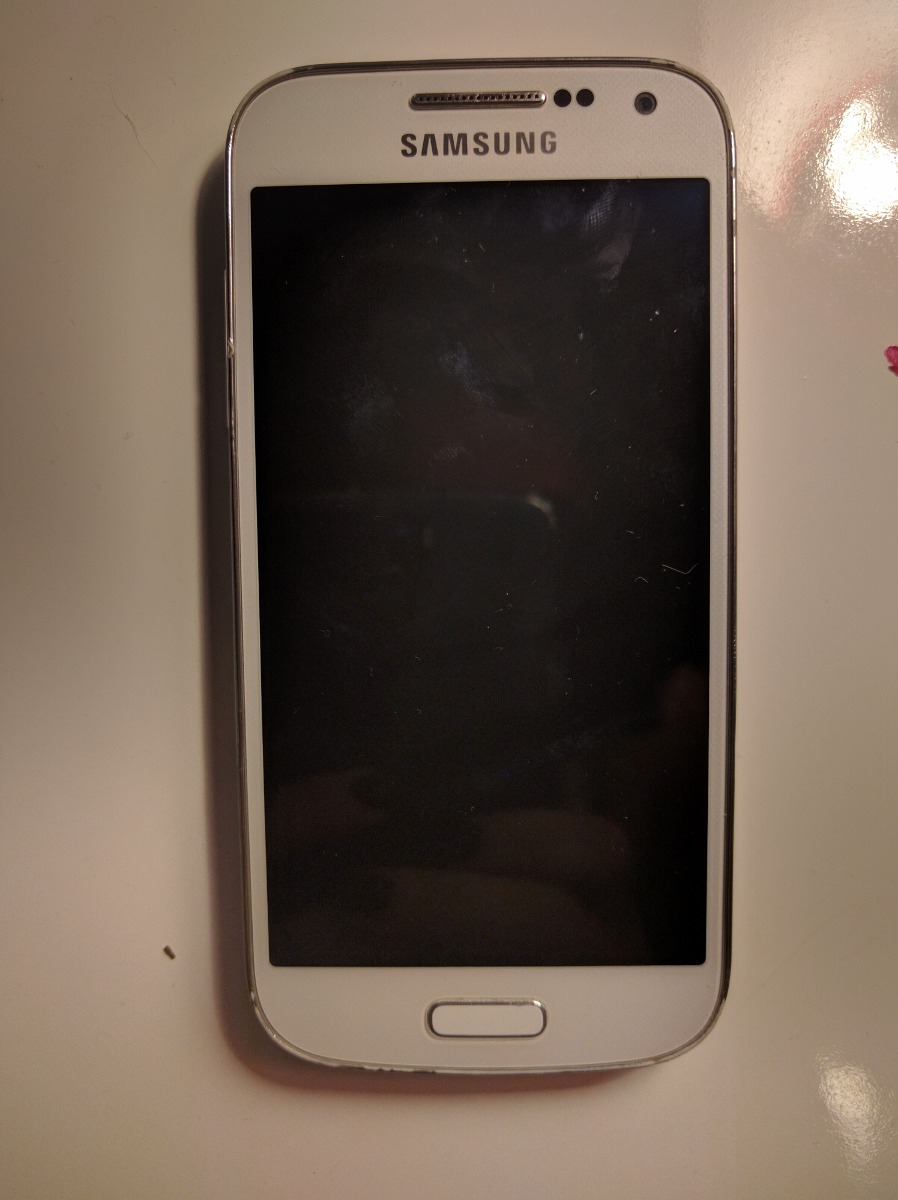 Samsung Galaxy S4 Mini 8gb Blanco 4 Fundas Usado - $ 1,800.00 en