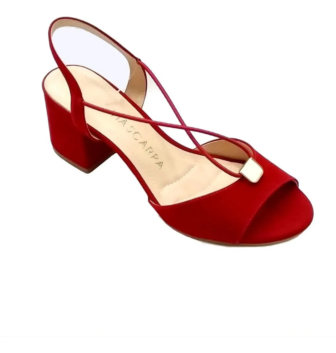 LÍVILLE CALÇADOS | Sandália Feminina Vermelha Salto Grosso Baixo Via Scarpa - R$ 94,90
