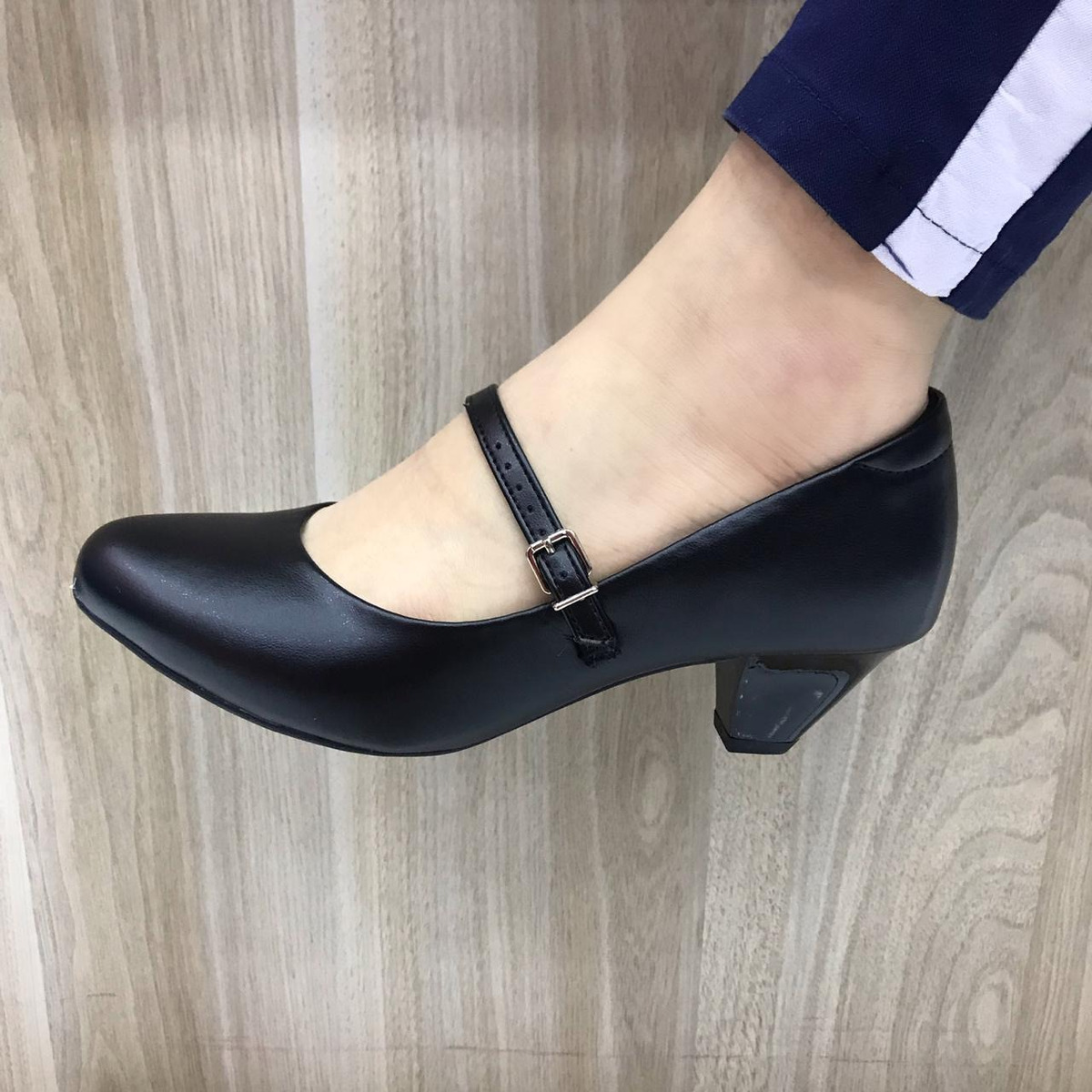 Sapato Boneca Modare Salto Grosso Baixo De Uniforme 7005.feminino Preto - R$ 99,90 em Mercado Livre
