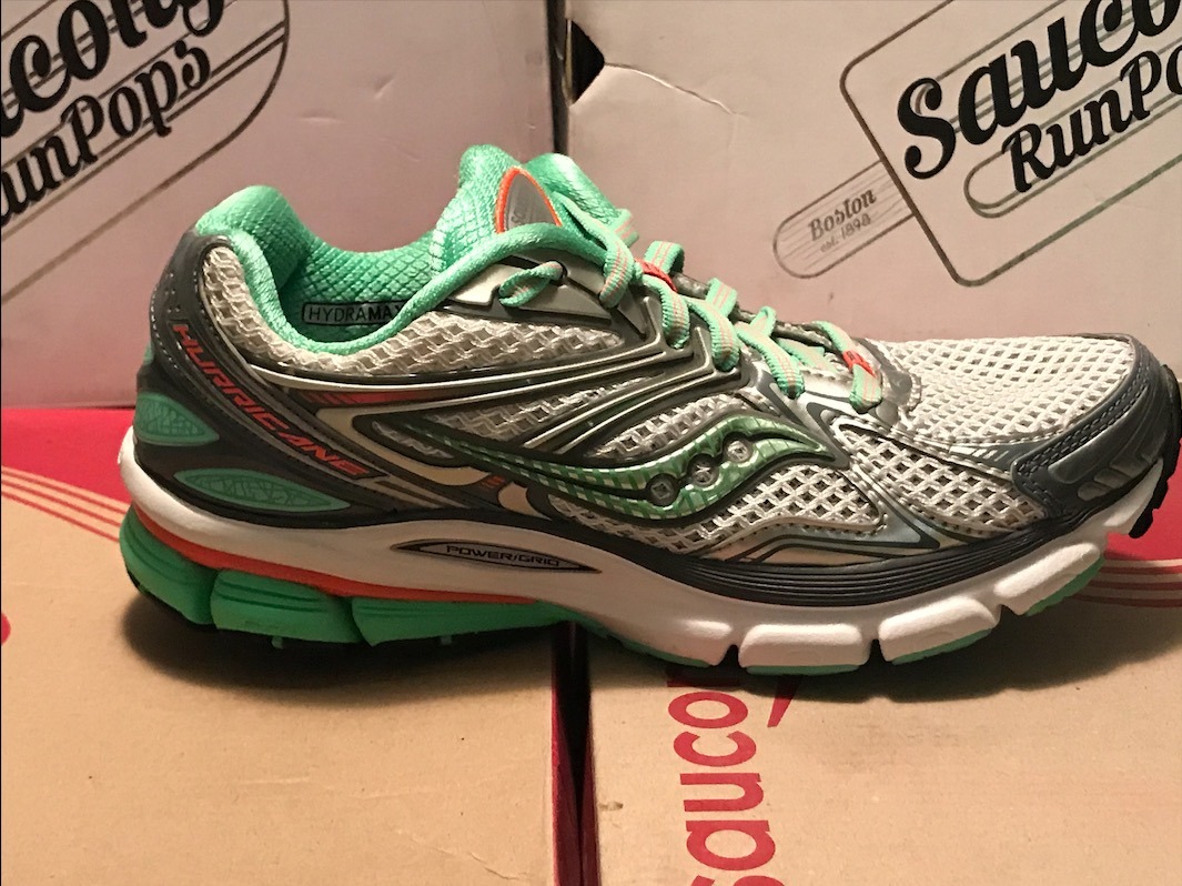 saucony hurricane 16 comprar