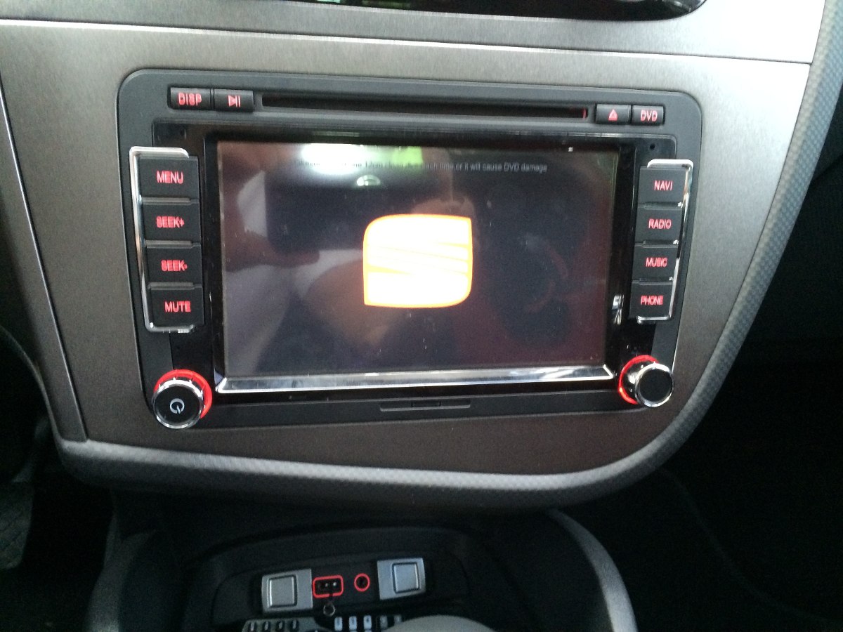 Quiero poner a un Seat Leon 2 una radio Android 2 Din - Forocoches