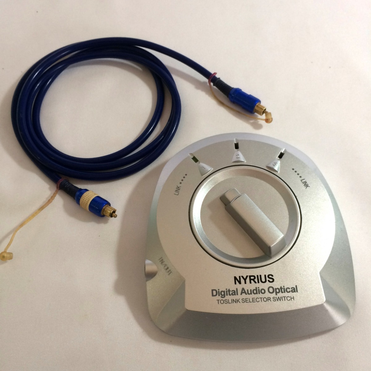 Selector De Audio Optico Digital De 1 A 3 Vias Nayrius Sw100 Bs 1 0 000 00 En Mercado Libre
