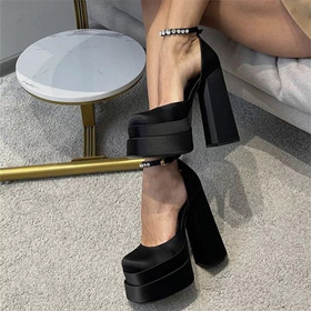 Sexy Zapatos De Tacón Gruesos Dama En Satén Liso De Cuña