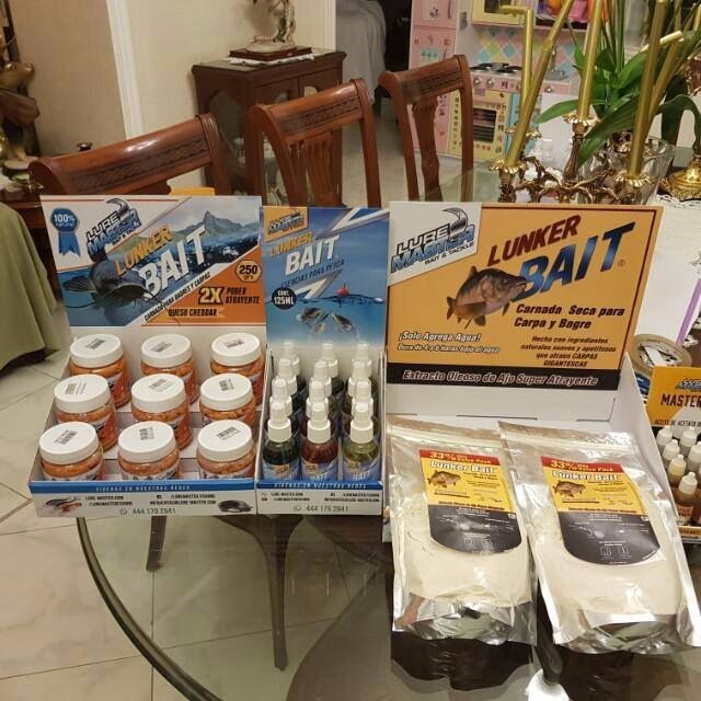 Sacando Peces Grandes Con Botellas De Plstico Pesca En Sacando Peces Grandes Con Botellas De Plstico Pesca En