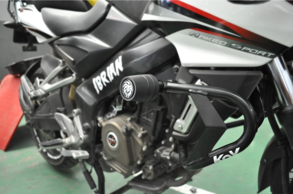Slider Pulsar 200 Ns Slider Defensa Deslizador Pechera Pulsar 200 Ns As Kov Origi - $ 1,150.