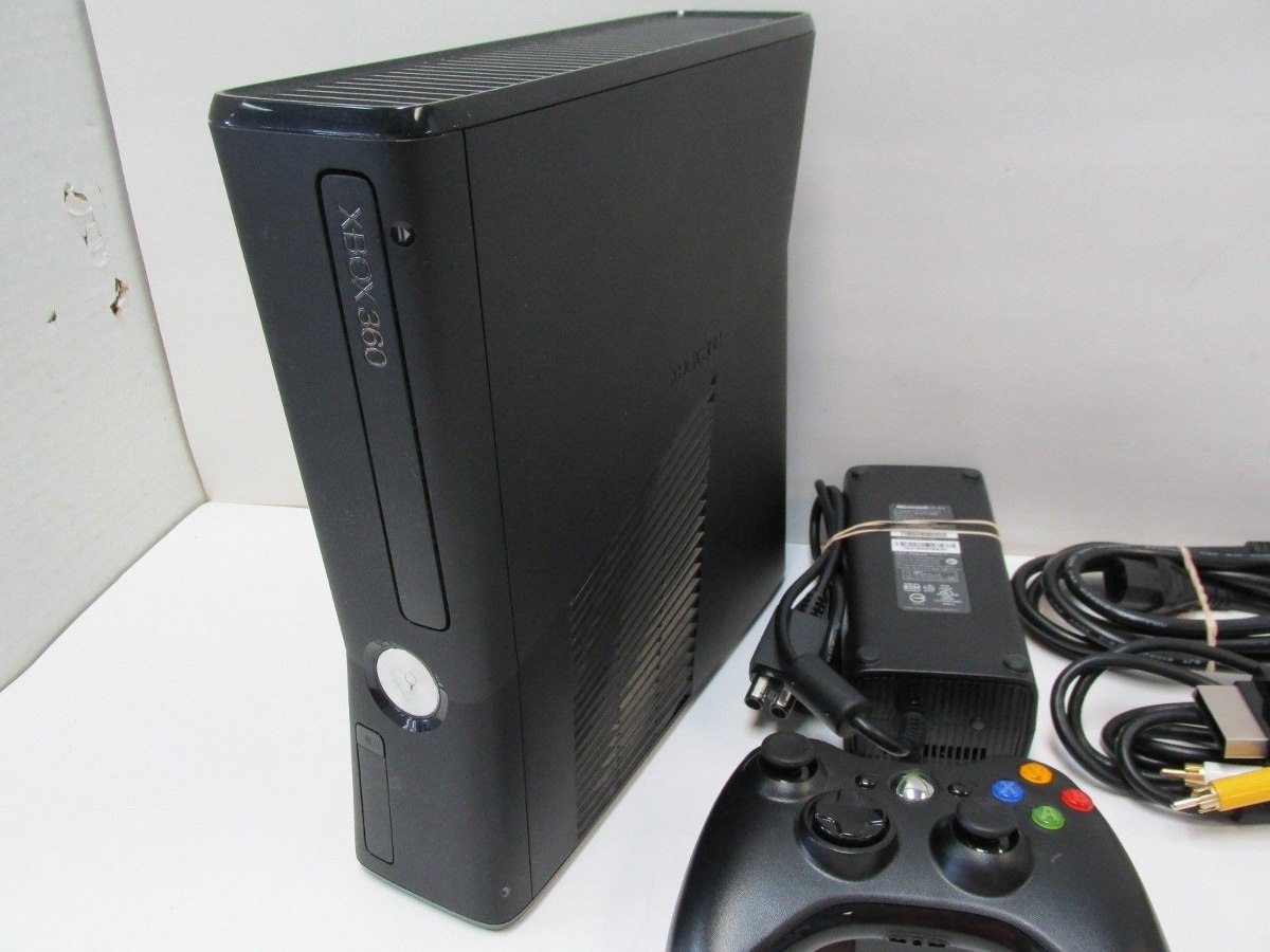 Хбокс купит бу. Приставка Xbox 360 Slim. Xbox 360 Slim 250gb. Xbox 360 Slim 250. Xbox 360 Slim 250 ГБ новый.