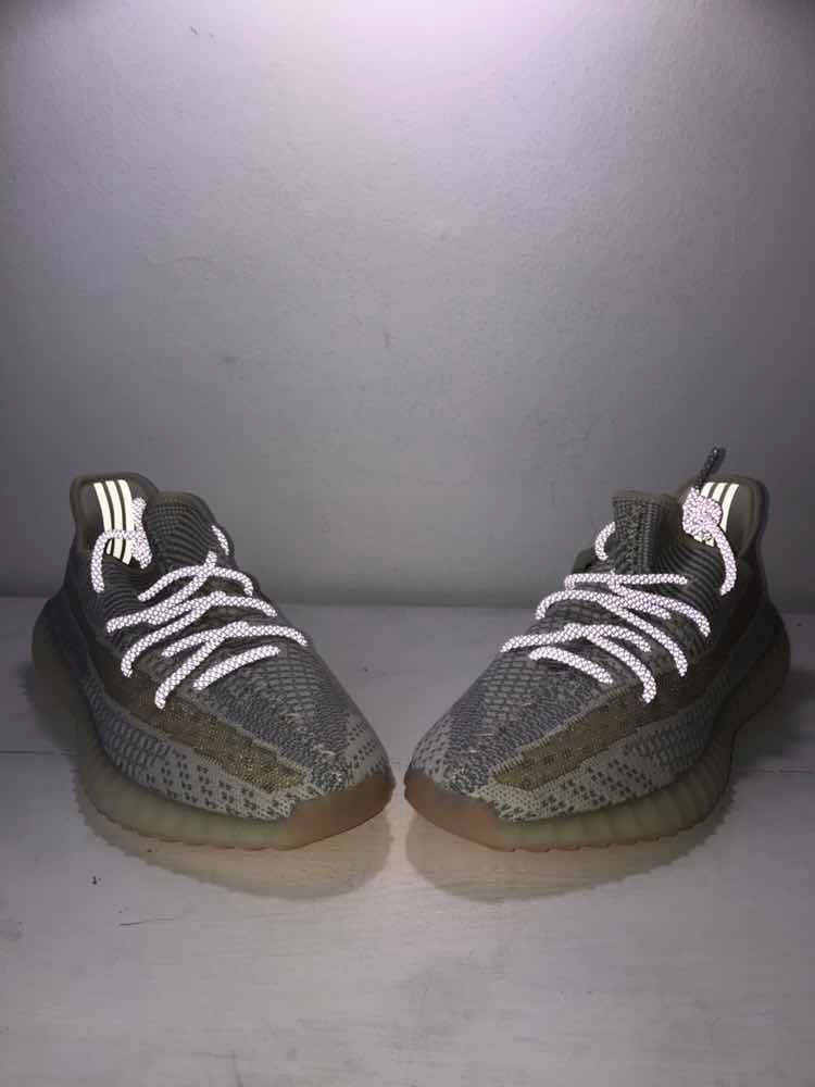 ADIDASORIGINALS YEEZY BOOST 350 V2 LUNDMARK