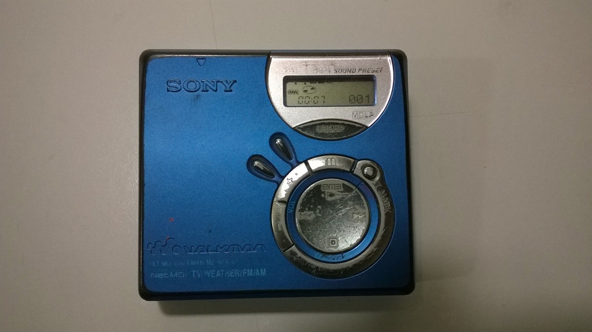 Sony Net MD MZ-NF610 Personal MiniDisc Player