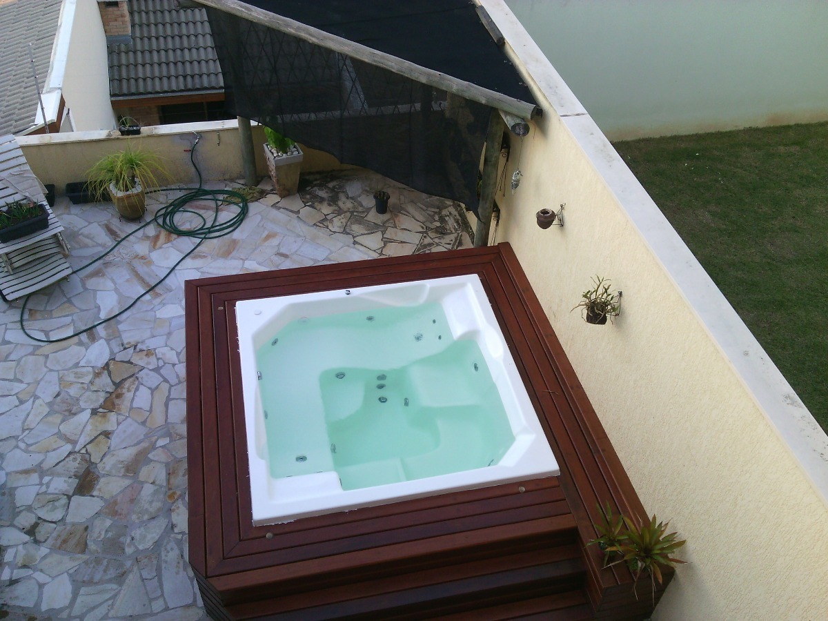Jacuzzi 2×2
