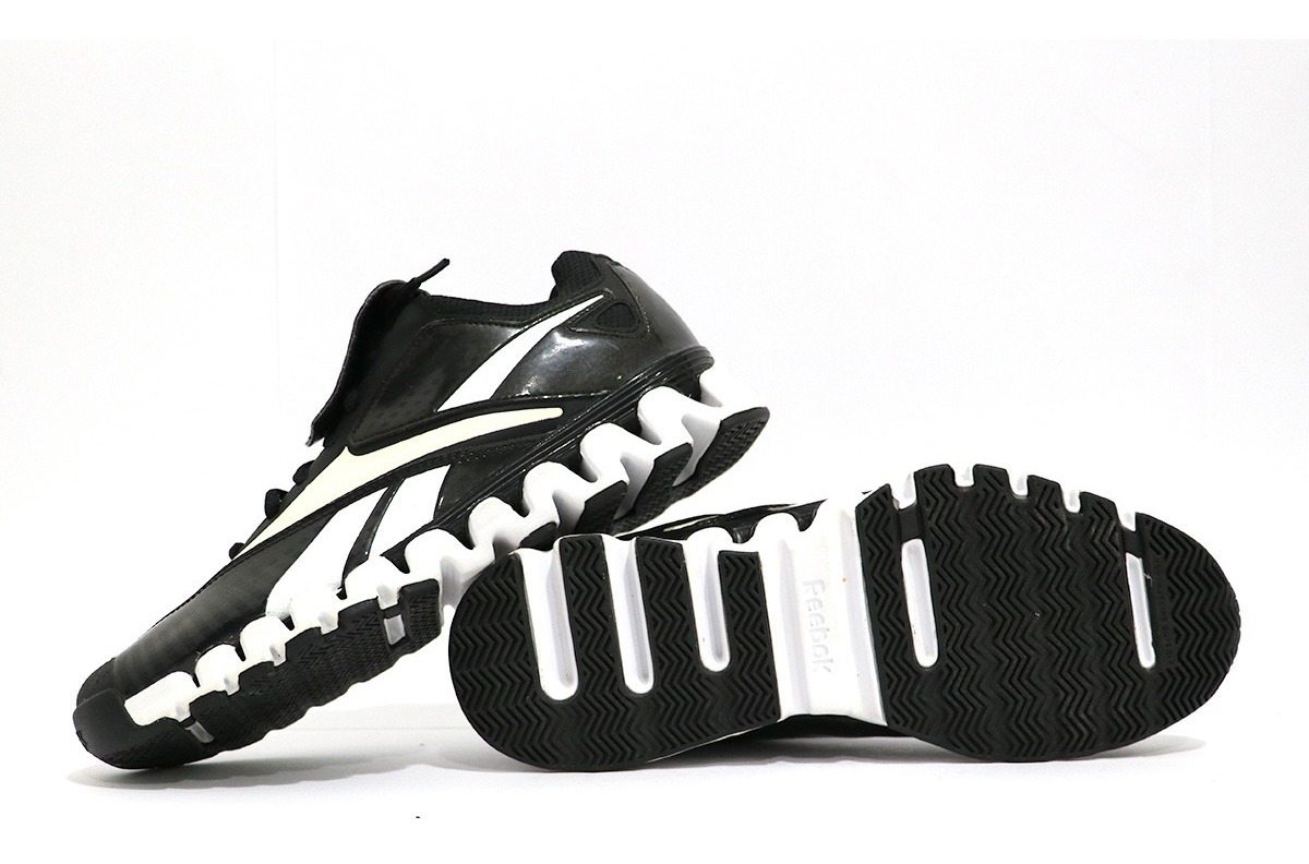 spikes reebok zigtech