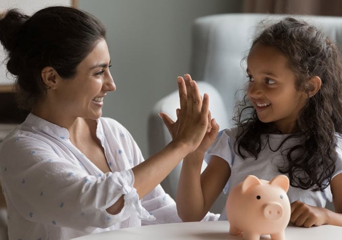 Educação financeira infantil: como ensinar de forma lúdica e prática