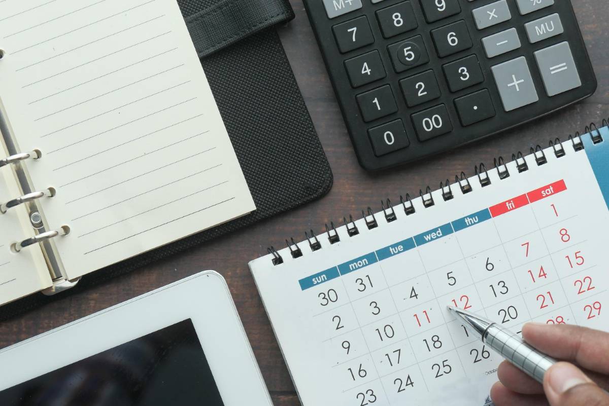 calendario-calculadora-tablet-y-agenda