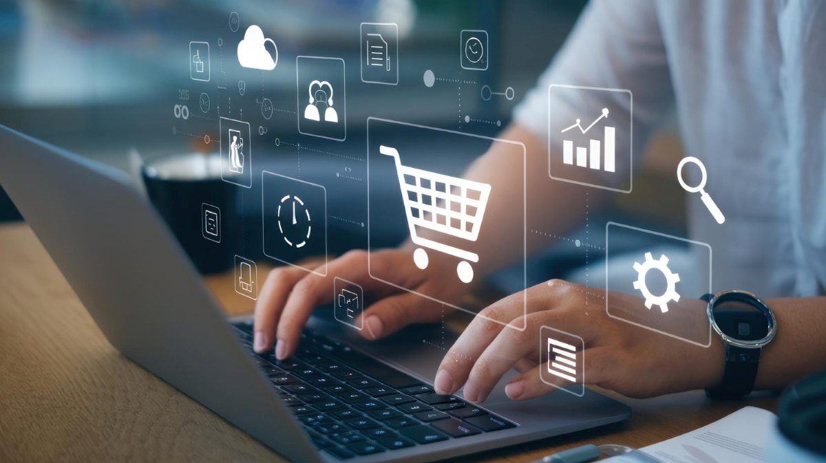 computadora-con-logos-e-commerce