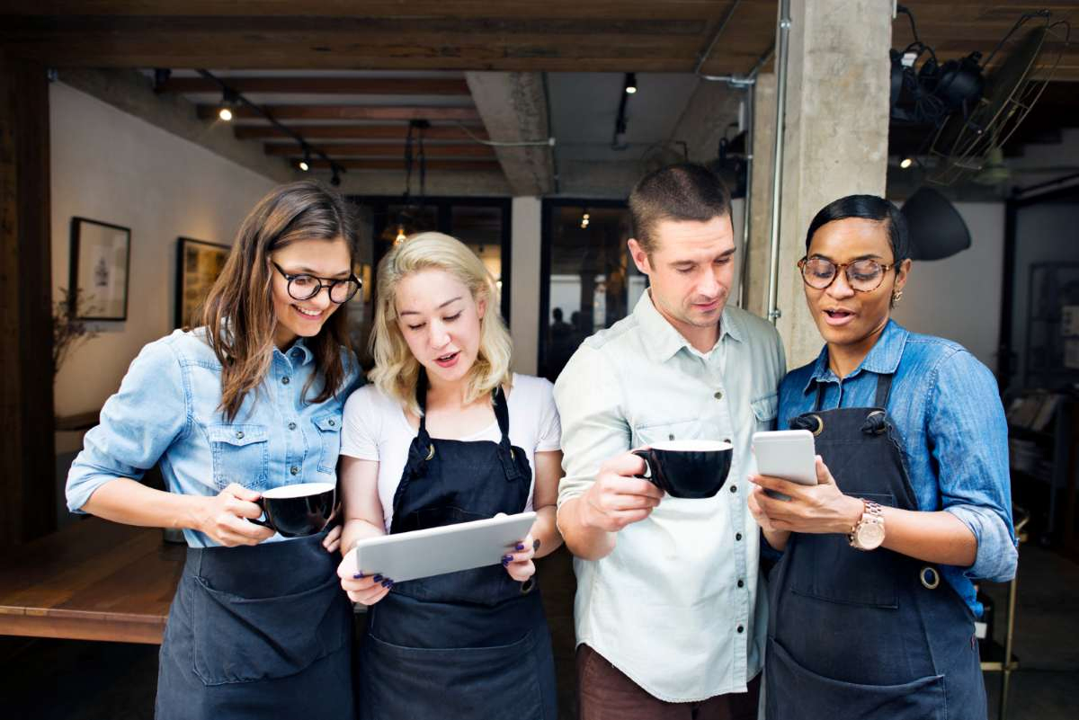 Tap to Pay em múltiplos iPhones: guia para equipes de vendas