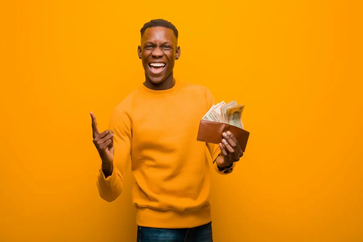 Black Friday: como juntar dinheiro e aproveitar as ofertas?