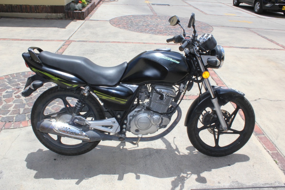 Suzuki Gs 125 - $ 3.300.000 en Mercado Libre