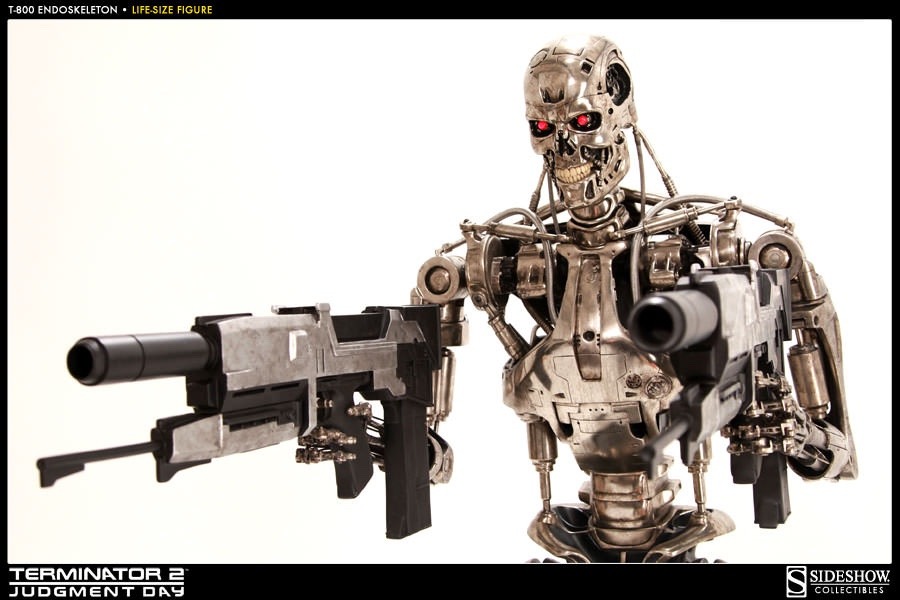 T 800 Endoskeleton Terminator Tamano Real Sideshow 191 000 00