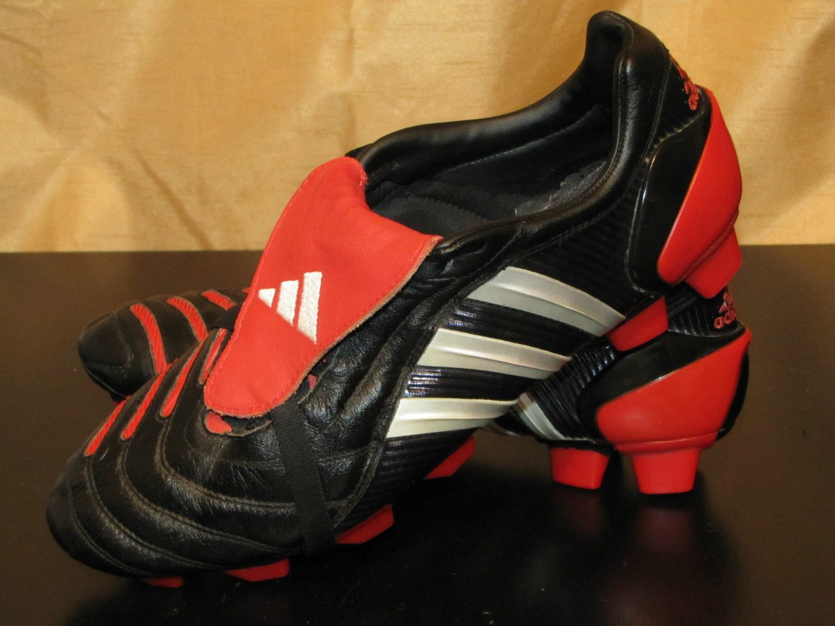 adidas rojo con negro futbol