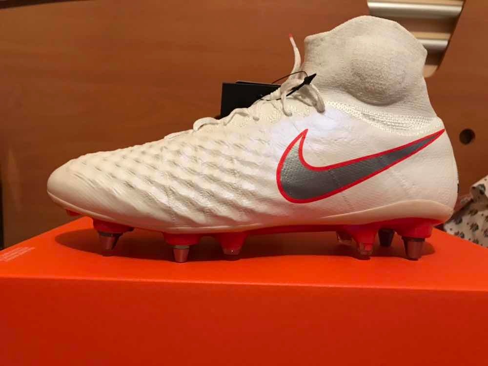 nike magista gama alta