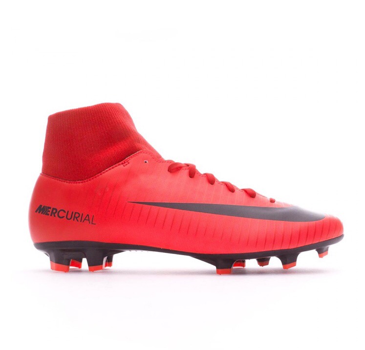 tacos nike mercurial rojos