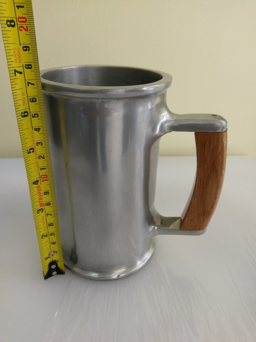 Tarro Cervecero 1 Litro Tarro Cervecero De Aluminio 1 Lt Colección Con Madera - $ 500.00 en