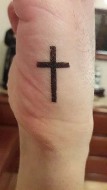 Tatuagem Temporária Tattoo Provisória Cruz Crucifixo - R 