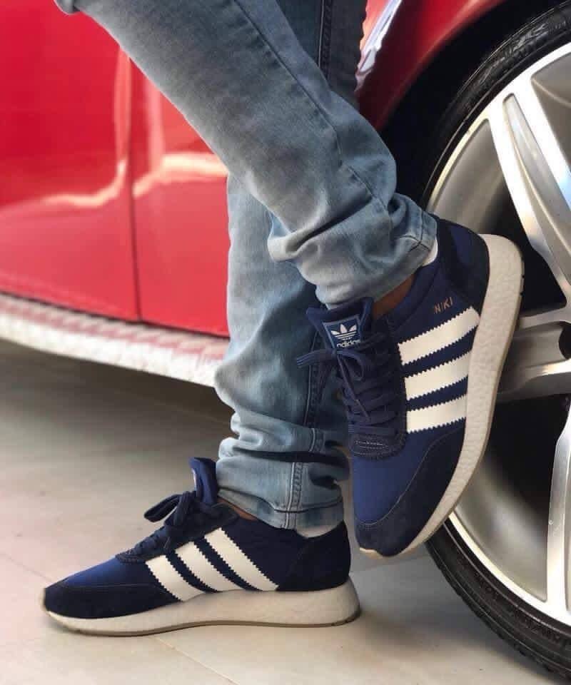 iniki azul