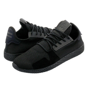 pharrell williams adidas negros