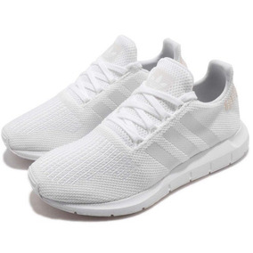 adidas swift run blancos con negro