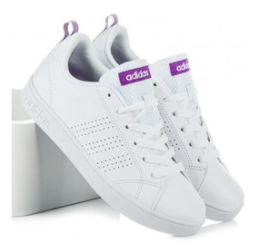 adidas blancos con morado