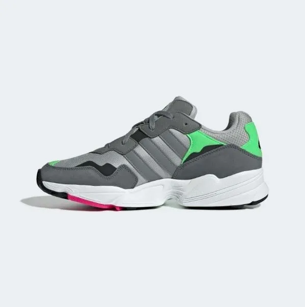 tenis adidas gris con verde