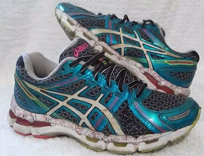 t锚nis asics gel kayano 19 w