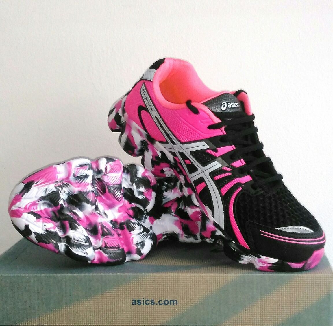 tenis asics gel novo