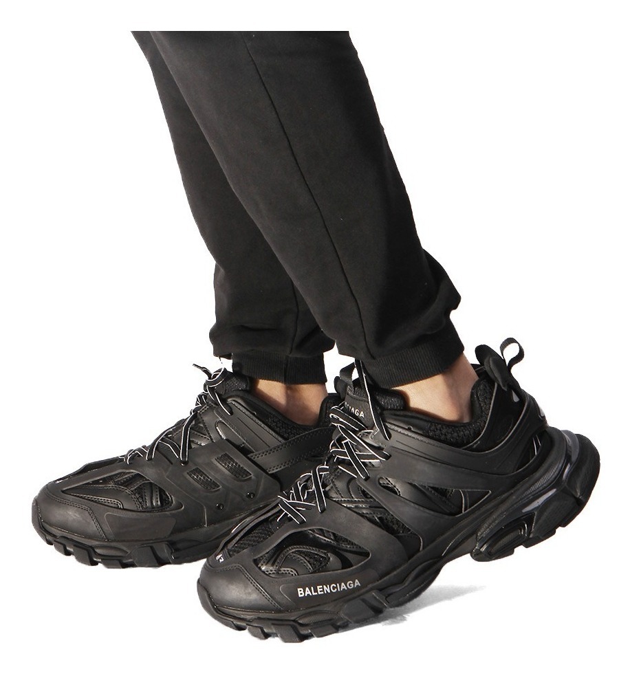 Track low trainers Balenciaga Black size 43 EU in Polyester 8749875